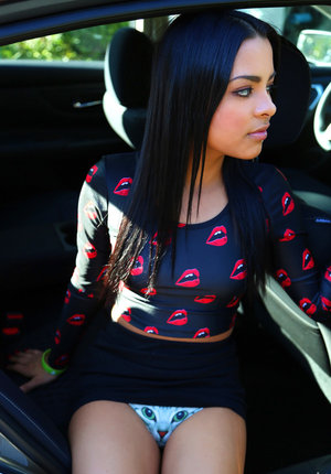 18 year old blond with big tits Aislin wets and fingers her pink slit in a tub